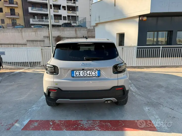 Jeep Avenger 2024 photo 3