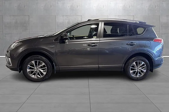 Toyota Rav4 2018 photo 2