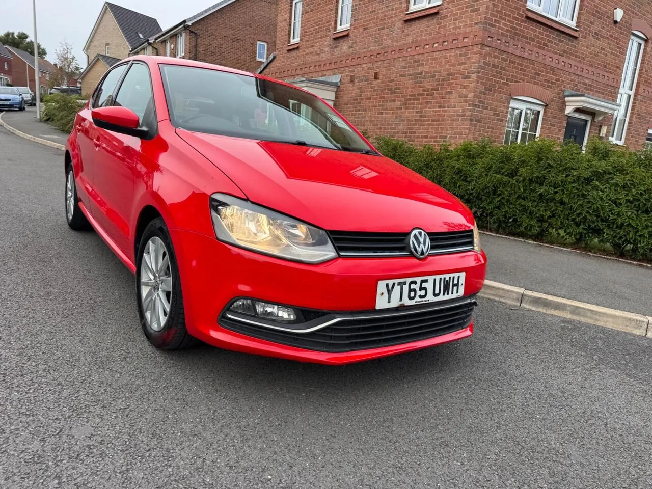 Volkswagen Polo 2015 photo 2