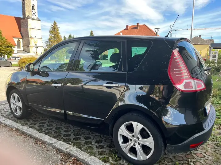 Renault Scenic 2009 photo 3