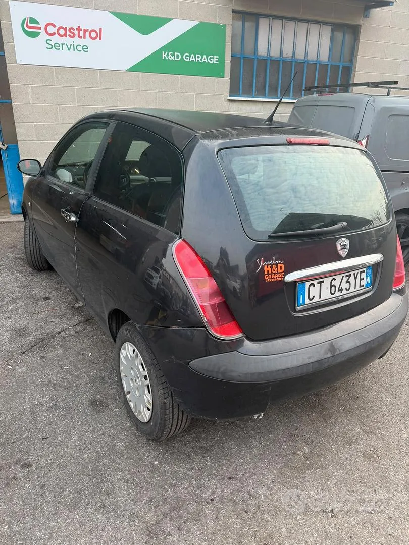 Lancia Ypsilon 2005 photo 4