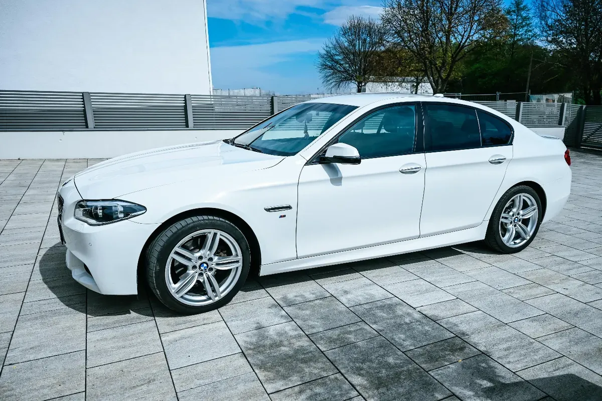 BMW 5 Series 2013 photo 3