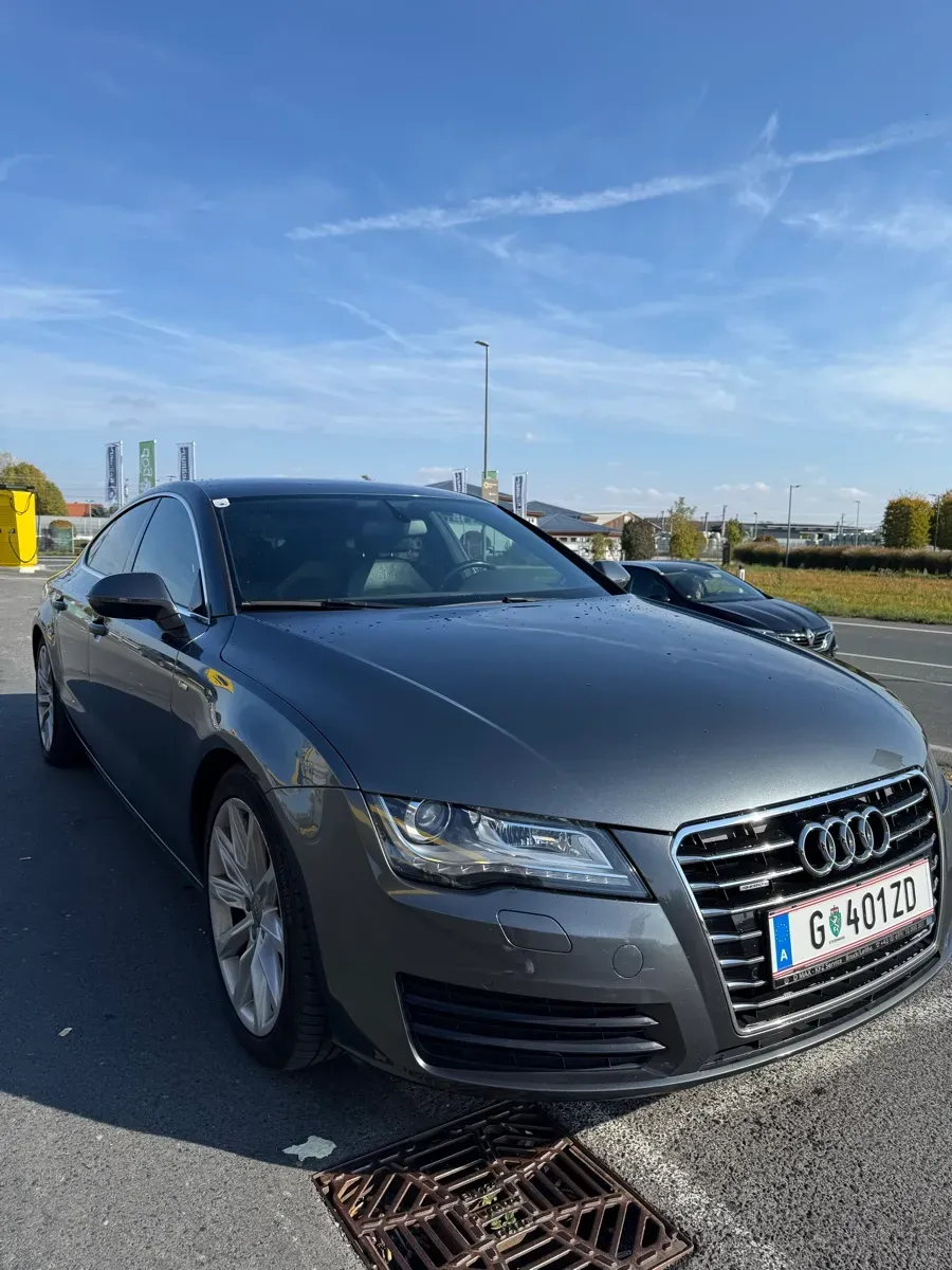 Audi A7 2011 photo 3