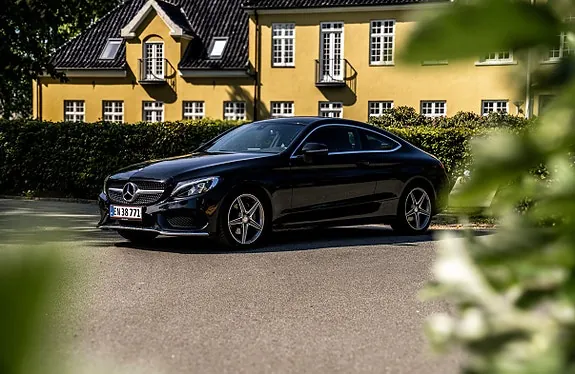 Mercedes-Benz C200 2016 photo 2