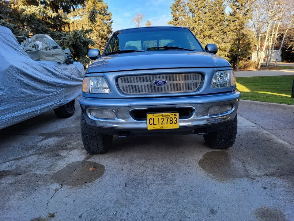 Ford F-150 1998 photo 2