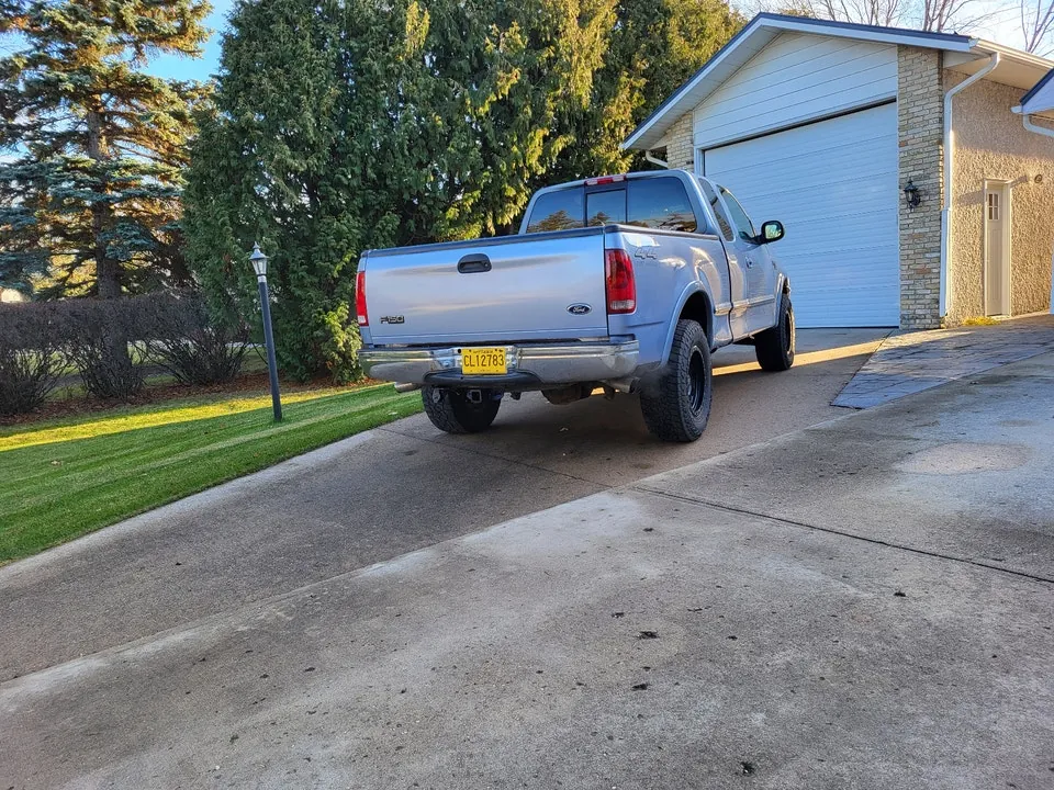 Ford F-150 1998 photo 3
