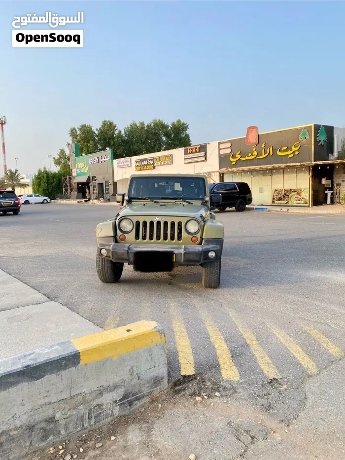 Jeep Wrangler Sahara 2012 photo 5