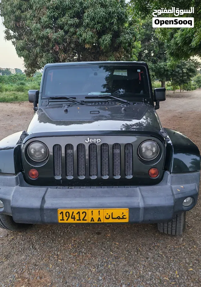 Jeep Wrangler Sahara 2012 photo 4