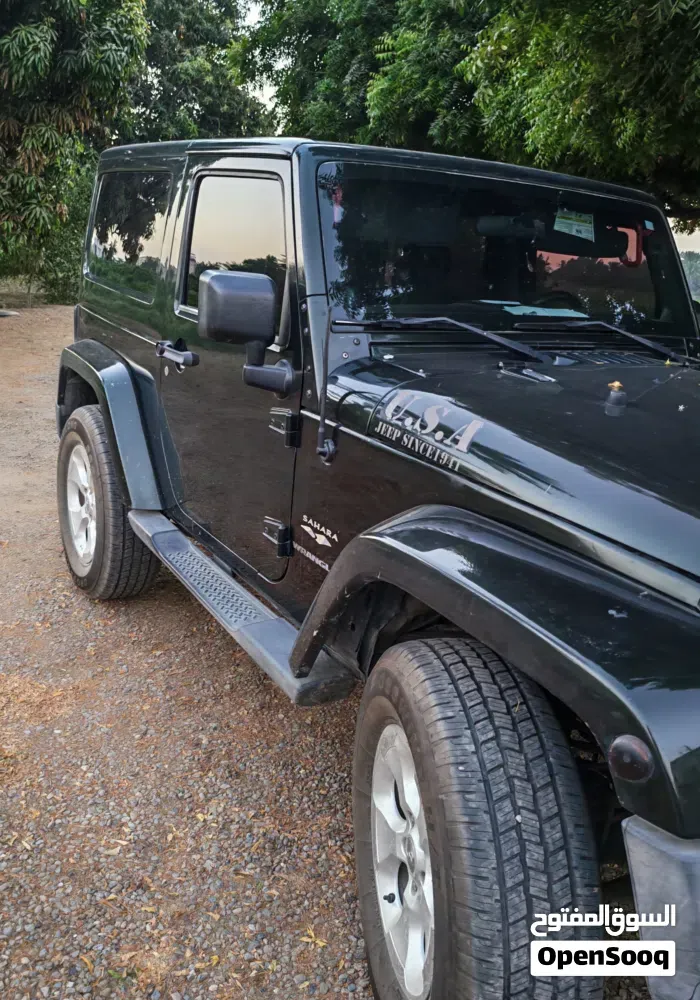 Jeep Wrangler Sahara 2012 photo 3