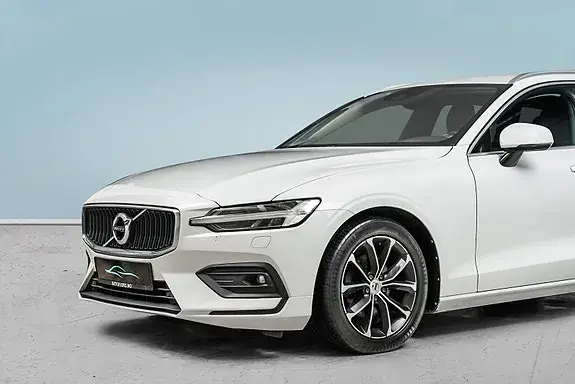Volvo V60 2019 photo 2
