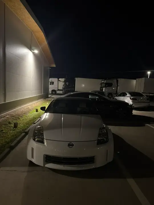 Nissan 350 Z 2004 photo 3