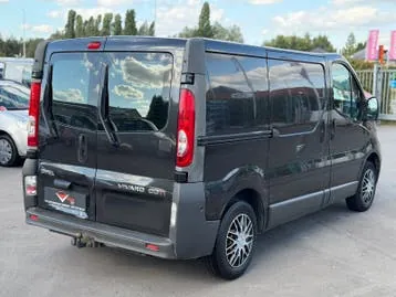 Opel Vivaro 2012 photo 3