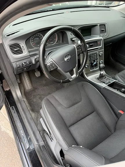 Volvo S60 2012 photo 5