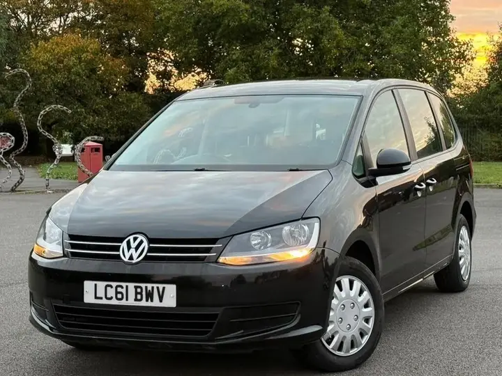 Volkswagen Sharan 2011 photo 3