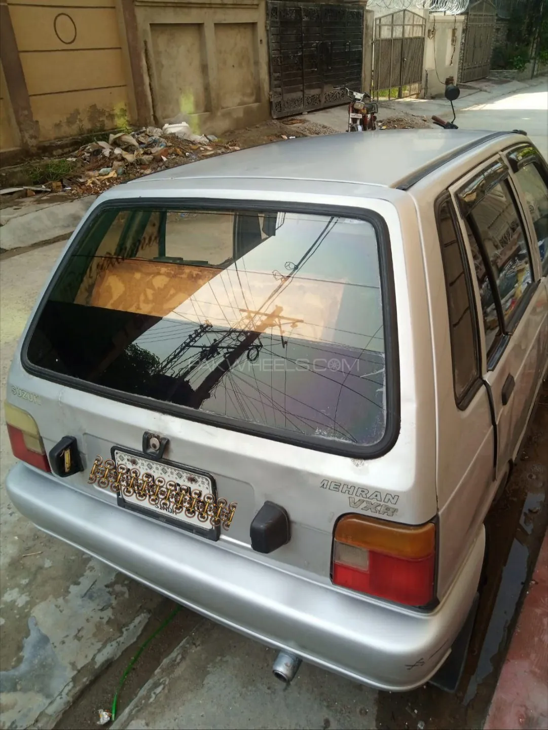 Suzuki Mehran