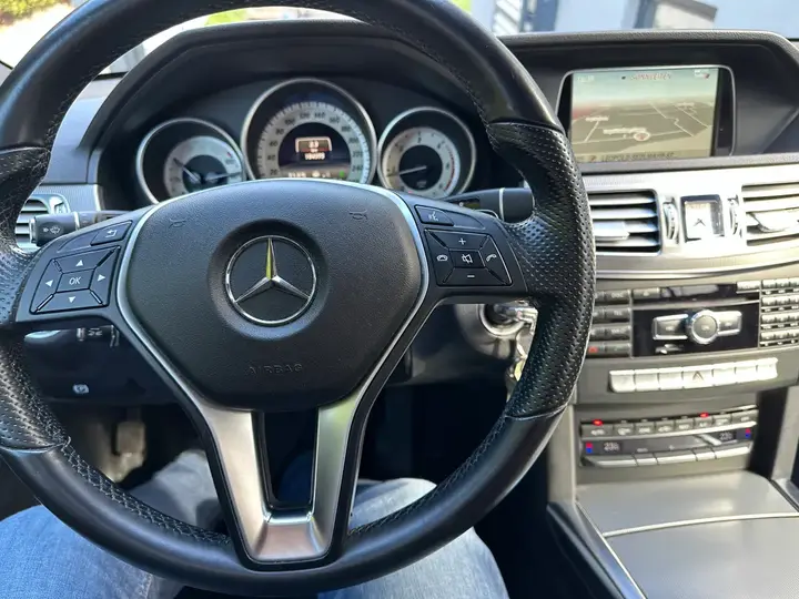 Mercedes-Benz E-Class 2014 photo 3