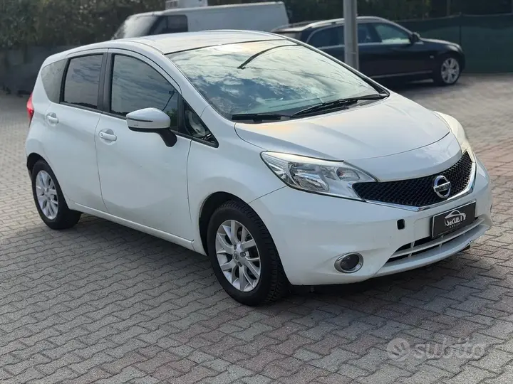 Nissan Note 2016 photo 3