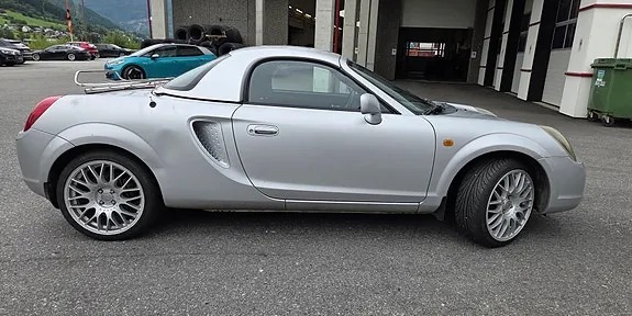 Toyota Mr2 2001 photo 2