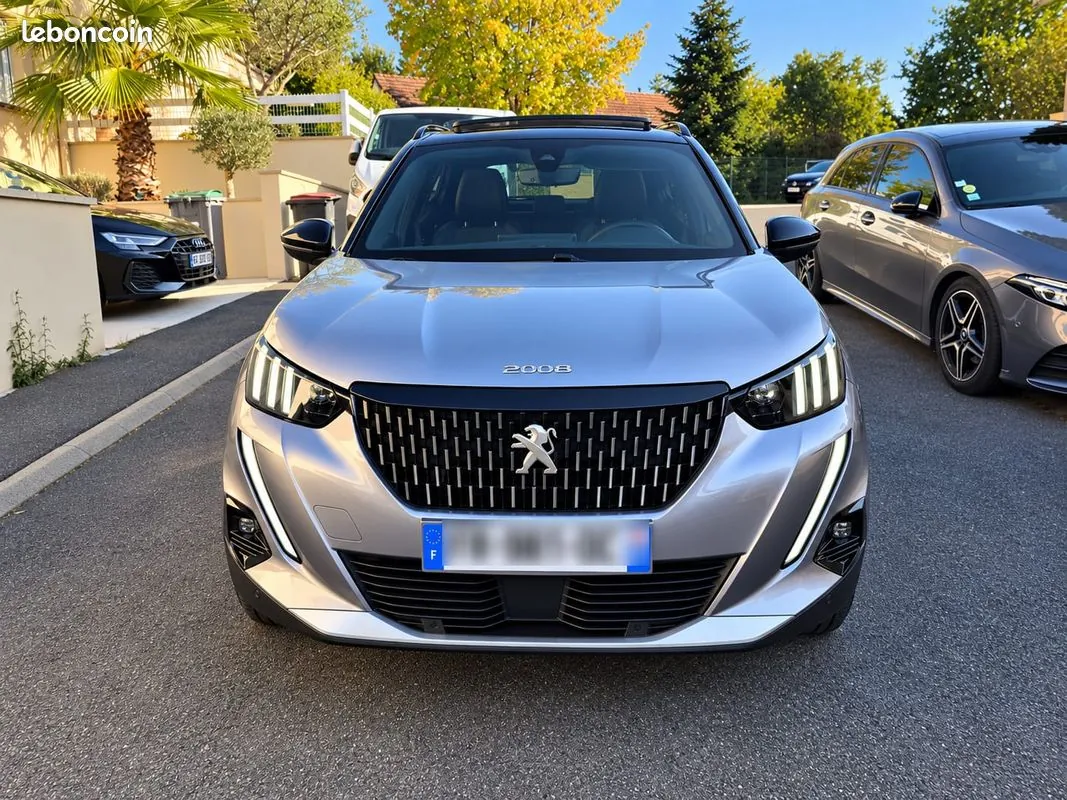 Peugeot 2008 2020 photo 5