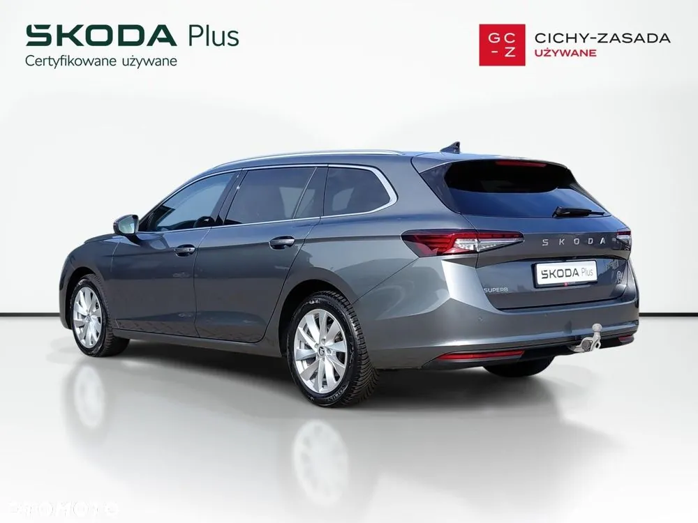 Skoda Superb 2025 photo 4