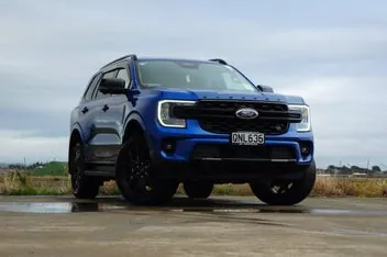 Ford Everest 2024 photo 2