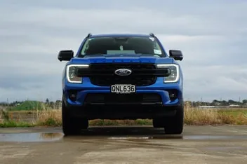 Ford Everest 2024 photo 4