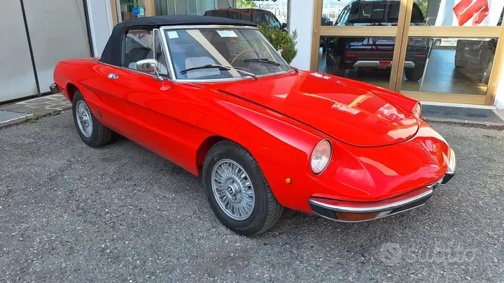 Alfa Romeo Spider 1970 photo 3