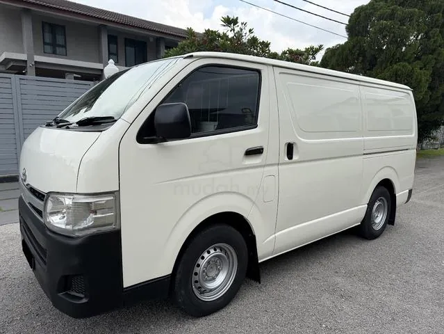 Toyota Hiace