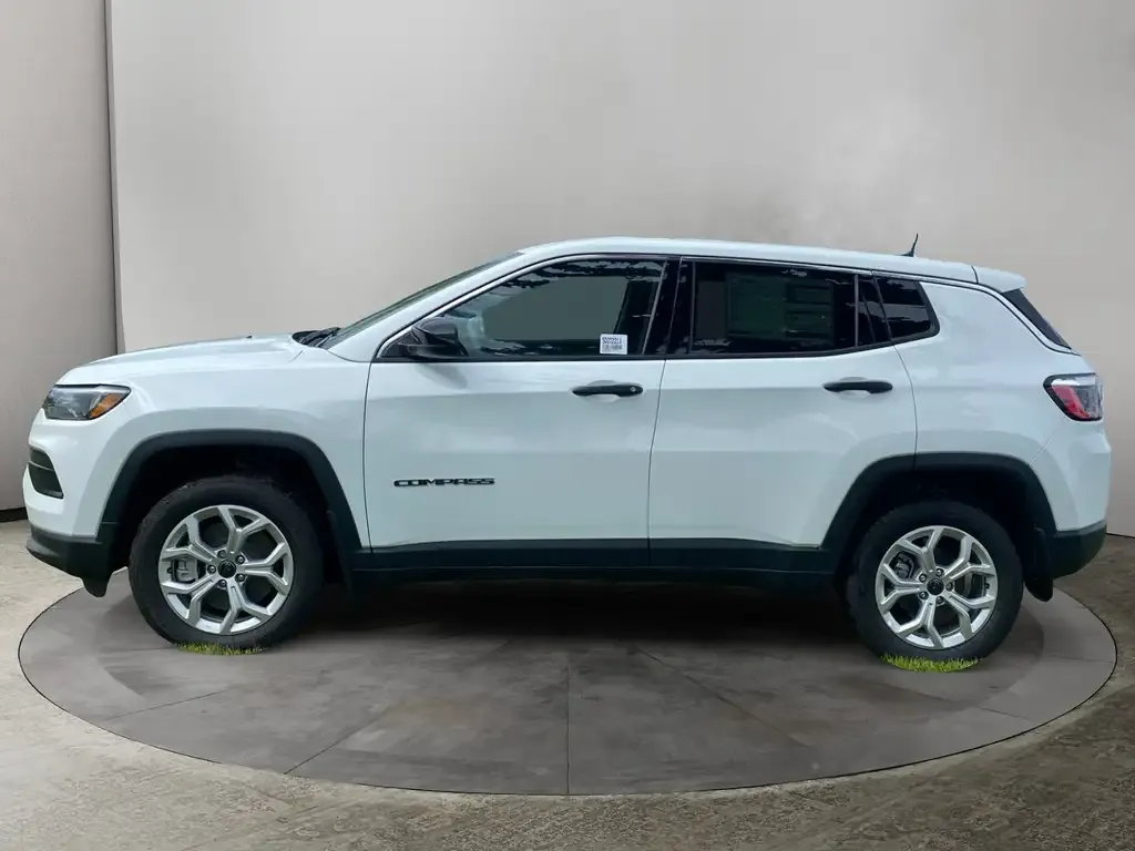 Jeep Compass 2026 photo 2