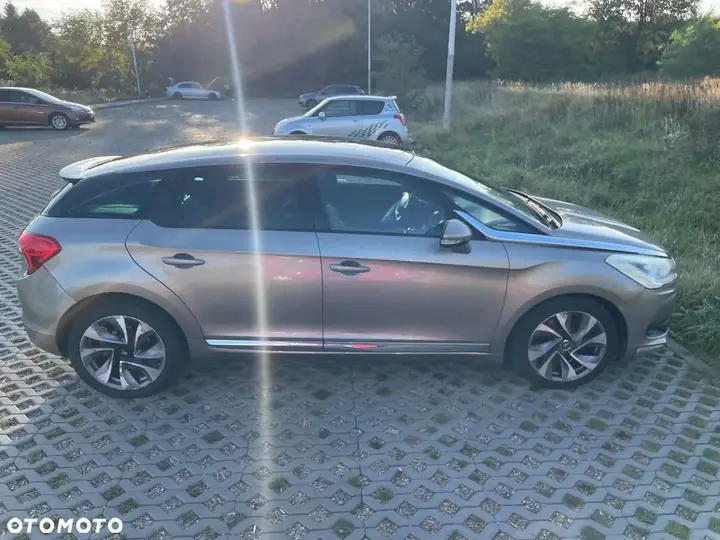 Citroen Ds5 2013 photo 4