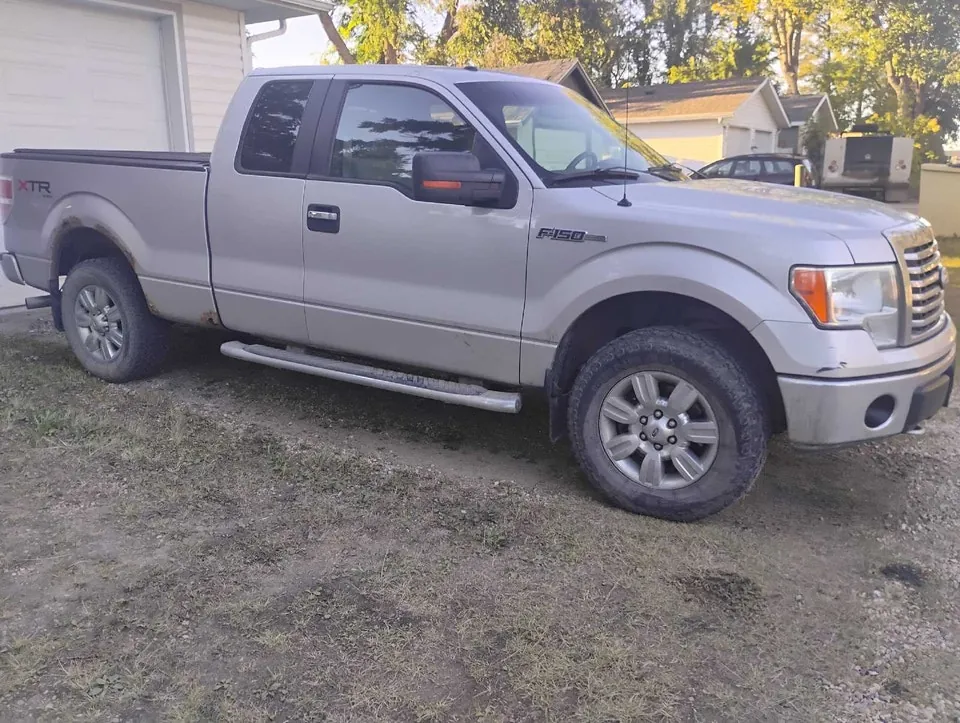 Ford F-150 2012 photo 2