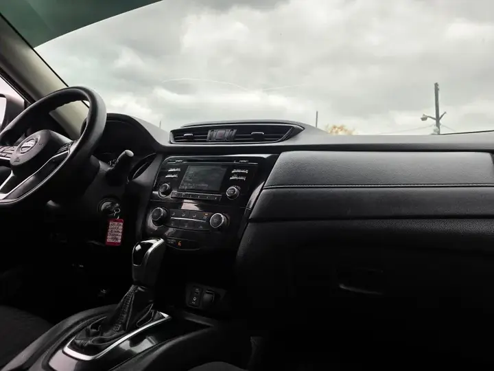 Nissan Rogue 2017 photo 5