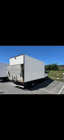 Iveco Daily 2021 photo 2