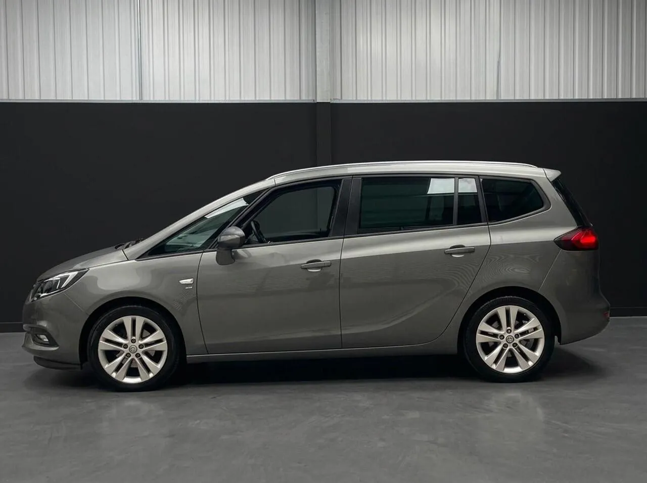 Vauxhall Zafira 2017 photo 4