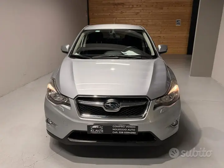 Subaru Xv 2014 photo 2