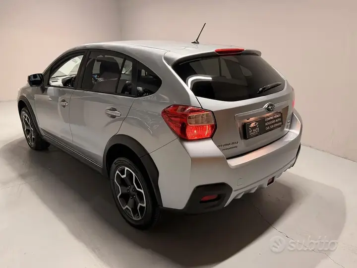 Subaru Xv 2014 photo 4