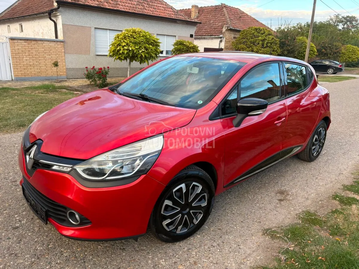 Renault Clio 2013 photo 2