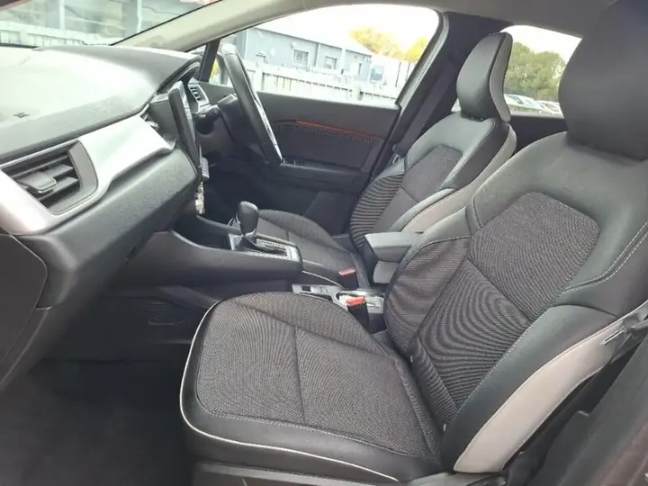 Renault Captur 2023 photo 5
