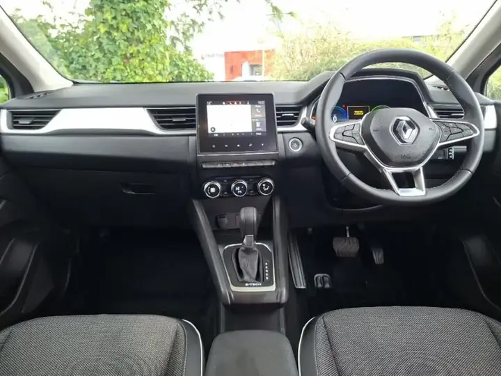 Renault Captur 2023 photo 3