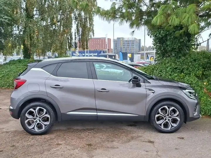 Renault Captur 2023 photo 4