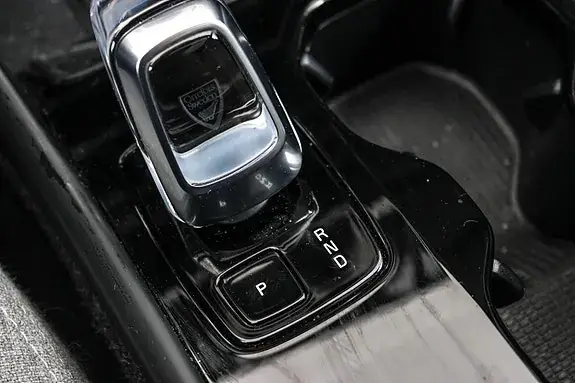 Volvo Ex40 2026 photo 3