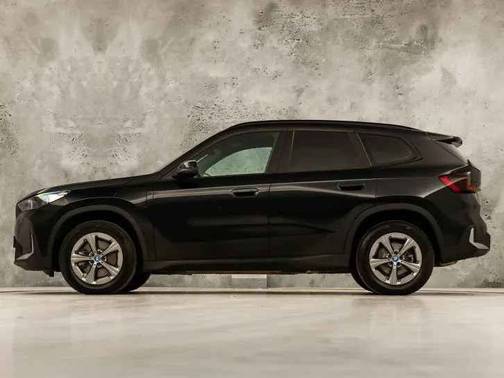 BMW X1 2024 photo 2