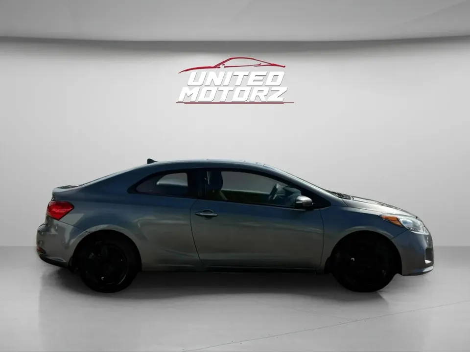 Kia Forte 2016 photo 5