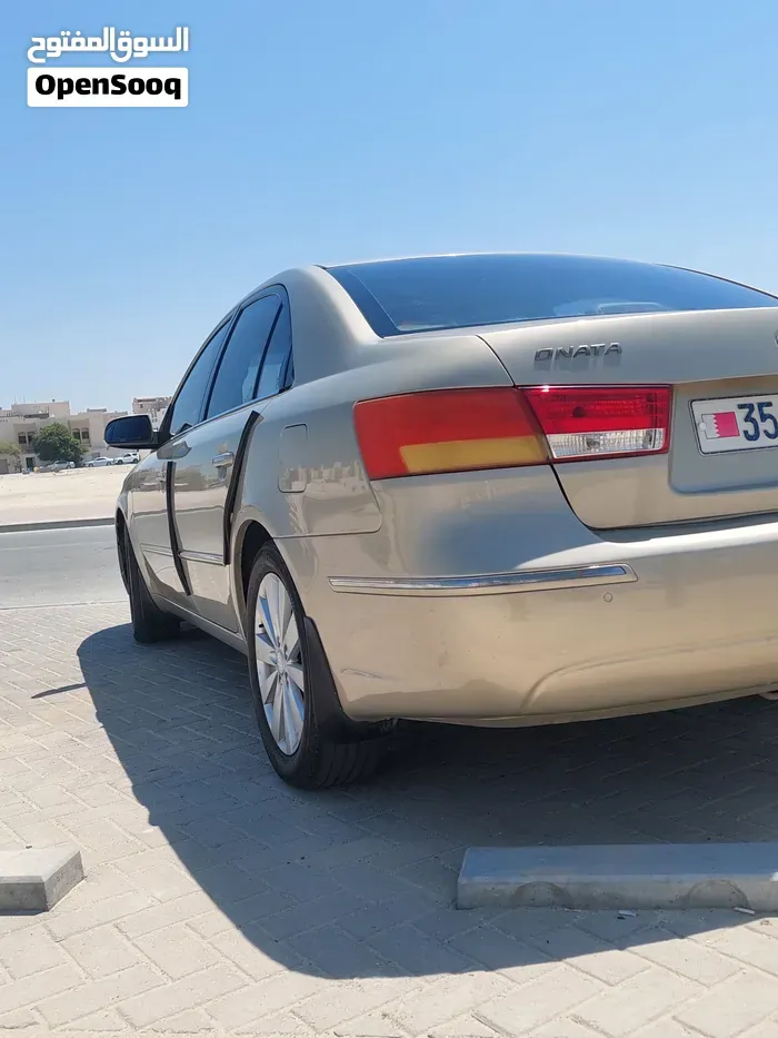 Hyundai Sonata 2009 photo 2