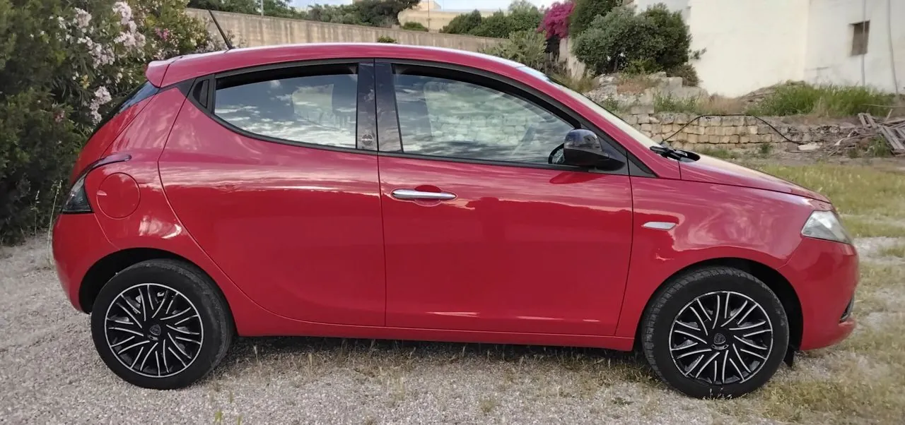 Lancia Ypsilon 2021 photo 5