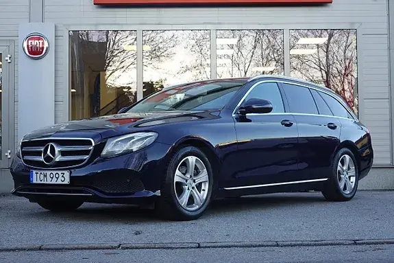 Mercedes-Benz E 220