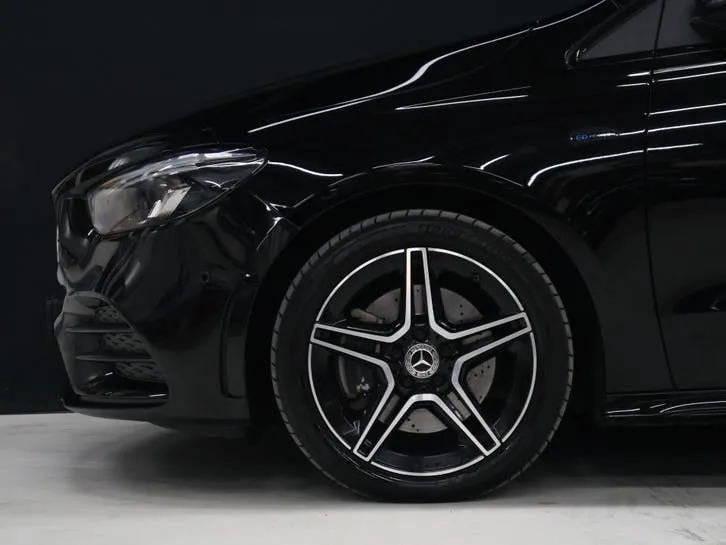 Mercedes-Benz B-Class 2021 photo 3