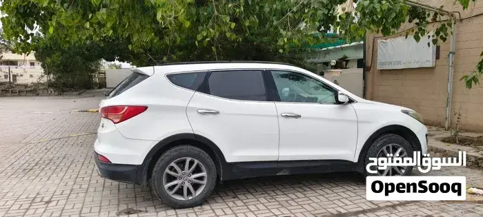 Hyundai Santa Fe 2013 photo 3