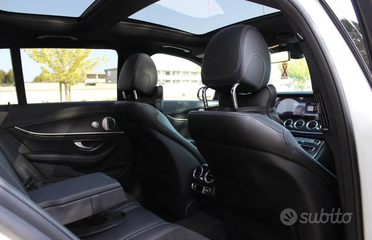 Mercedes-Benz E300De 2020 photo 4