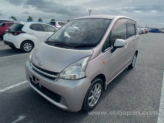 Daihatsu Move X 2012 photo 2